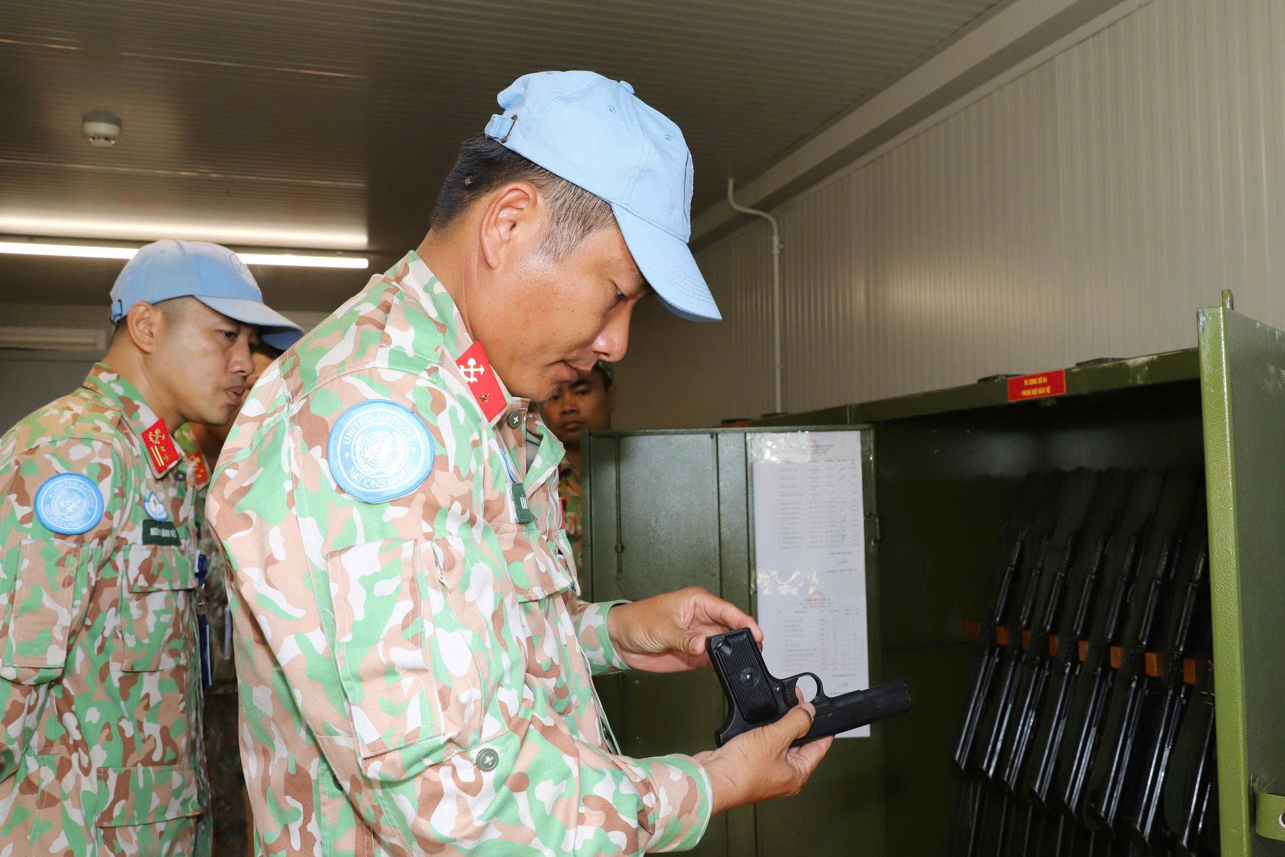 /UploadStore/admin/251102 dcb kiem tra vu khi/10520335771636611523.jpg